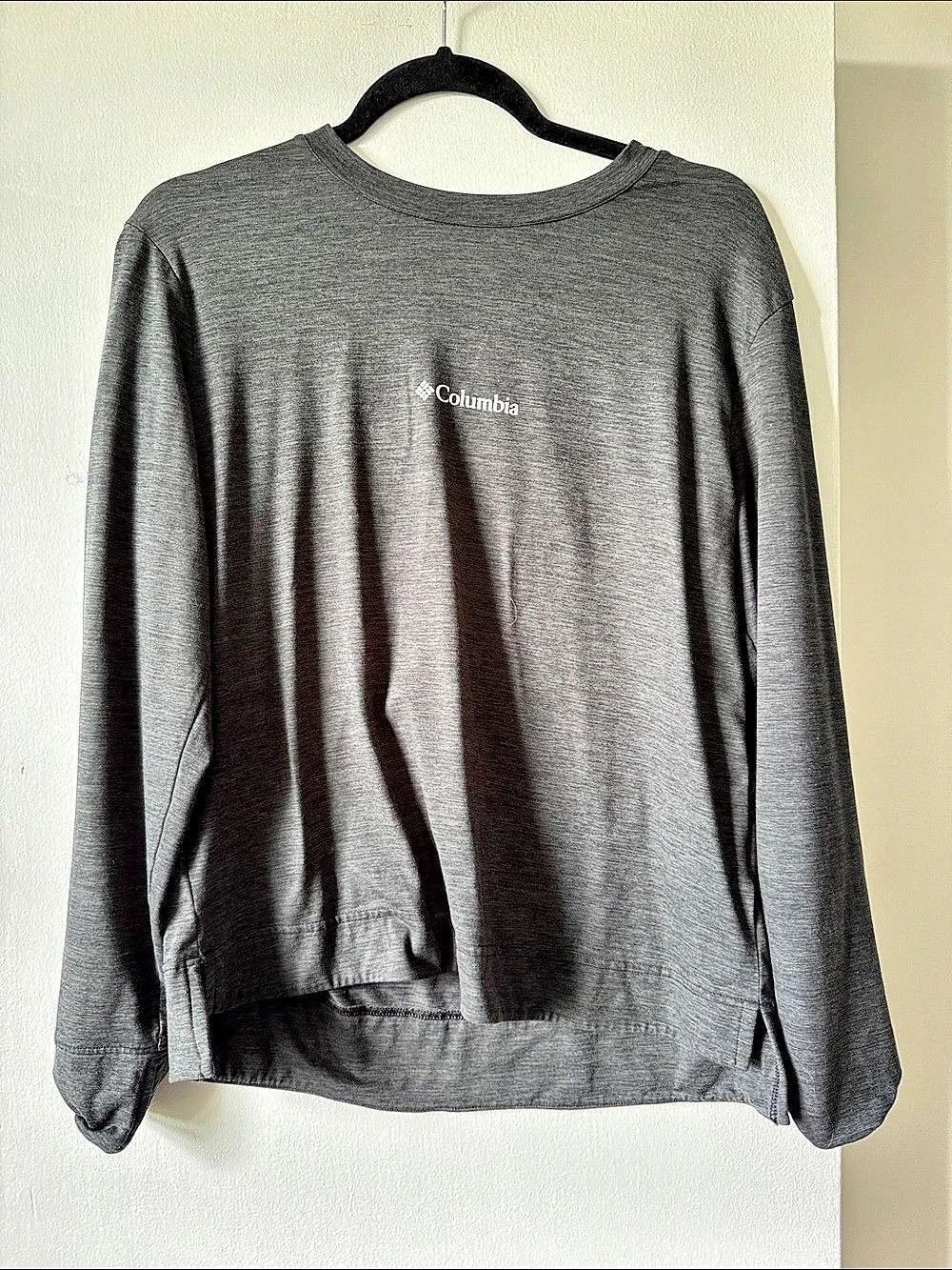 Columbia Women's Granite Point Long Sleeve Crew Shirt Granite Point Long Sleeve